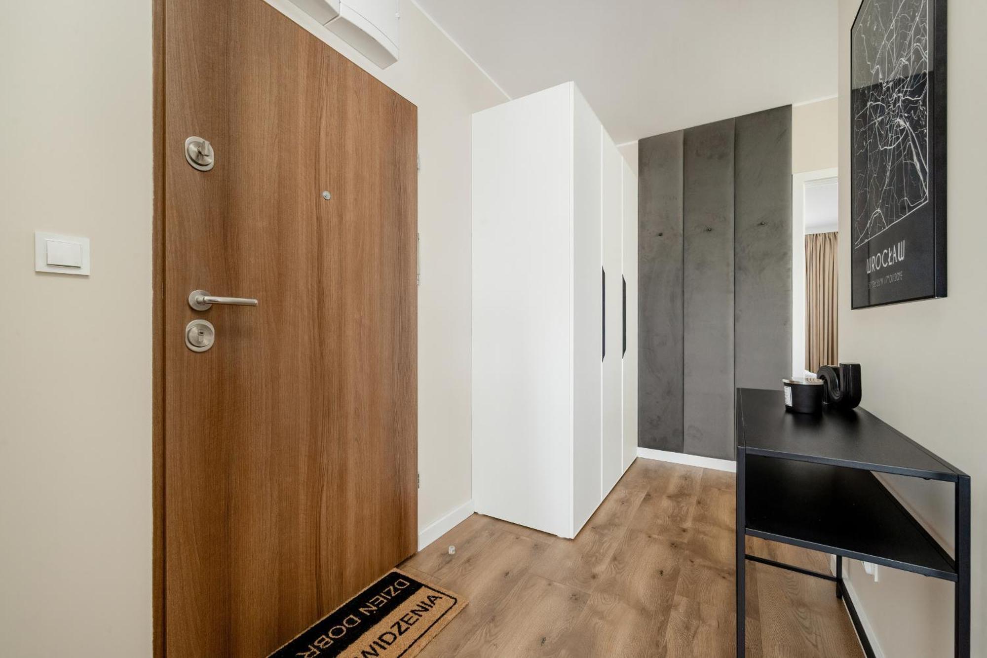 Piekny Apartament Wichrowa - 2 Sypialnie Free Garage Wroclaw By Noclegi Renters Exteriör bild