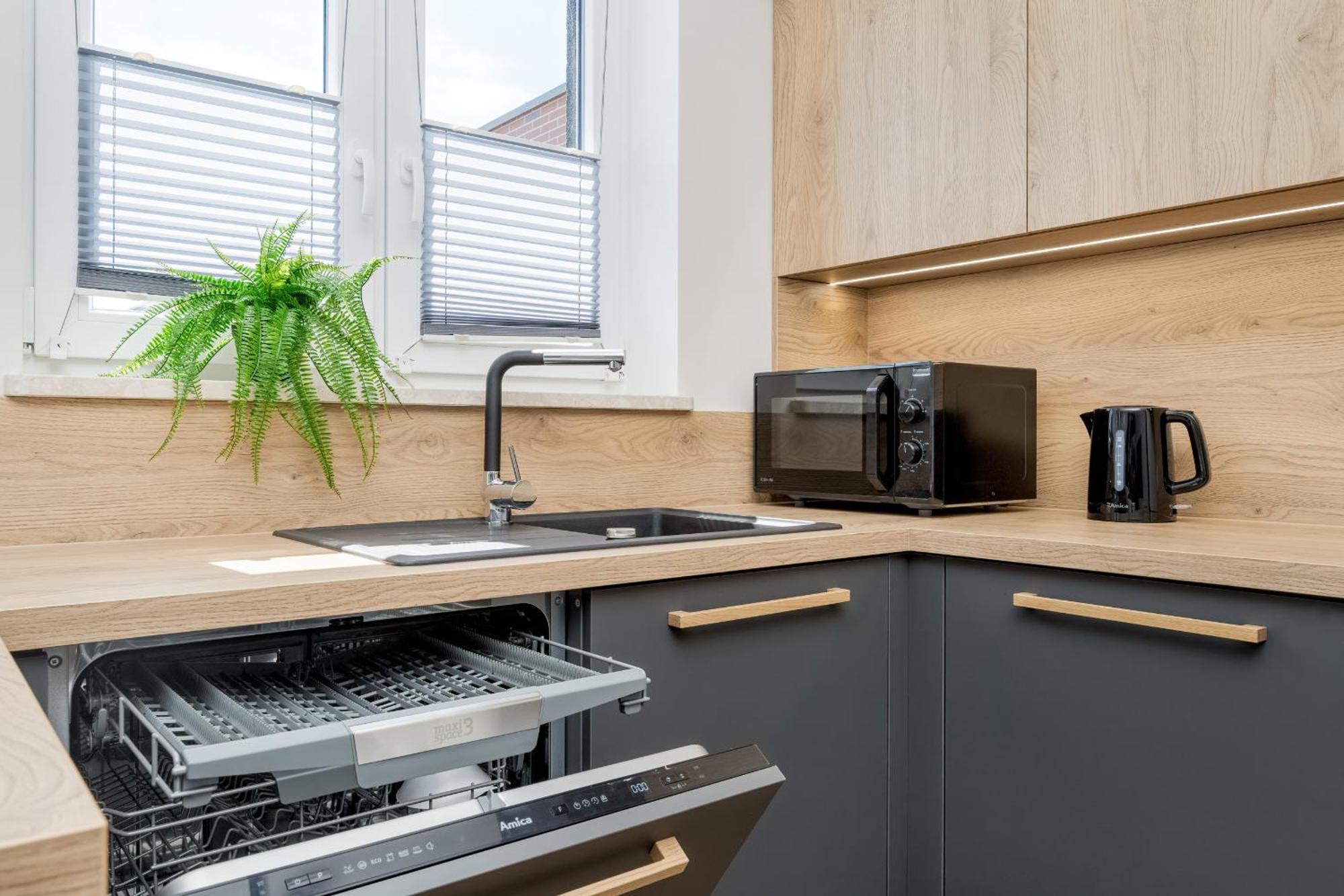 Piekny Apartament Wichrowa - 2 Sypialnie Free Garage Wroclaw By Noclegi Renters Exteriör bild